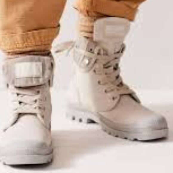 27- NIB- PALLADIUM WOMEN'S PAMPA HI - Picture 4 of 13